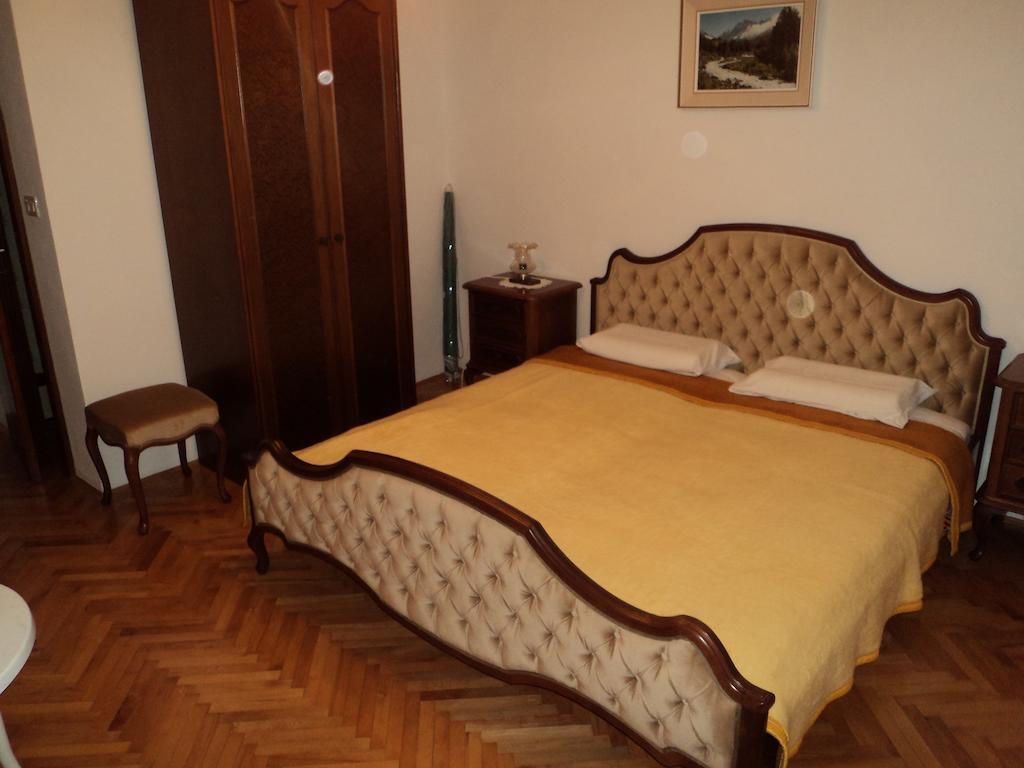מרינה Apartments Racetin חדר תמונה